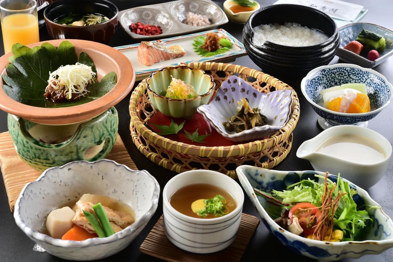 Senjukaku Hotel Yamanouchi  Bagian luar foto