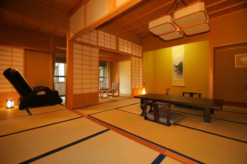 Senjukaku Hotel Yamanouchi  Bagian luar foto