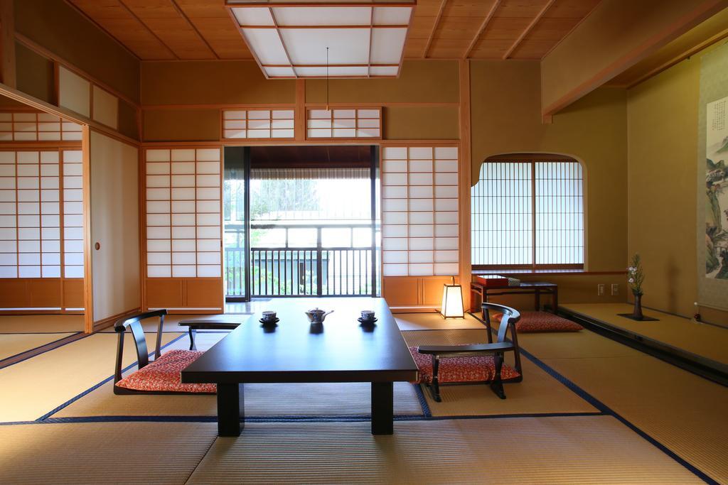 Senjukaku Hotel Yamanouchi  Bagian luar foto