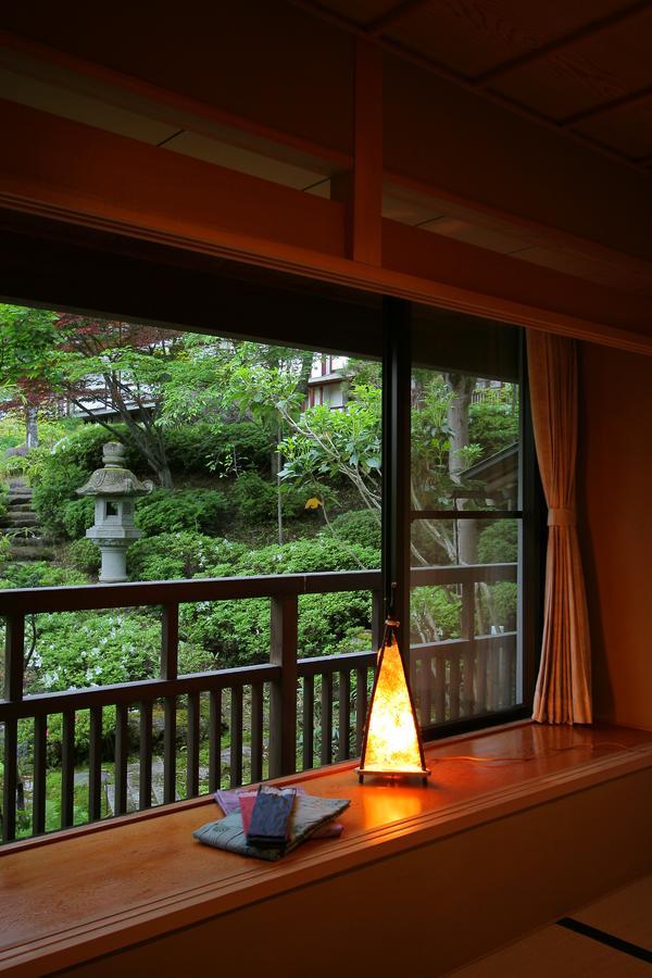 Senjukaku Hotel Yamanouchi  Bagian luar foto