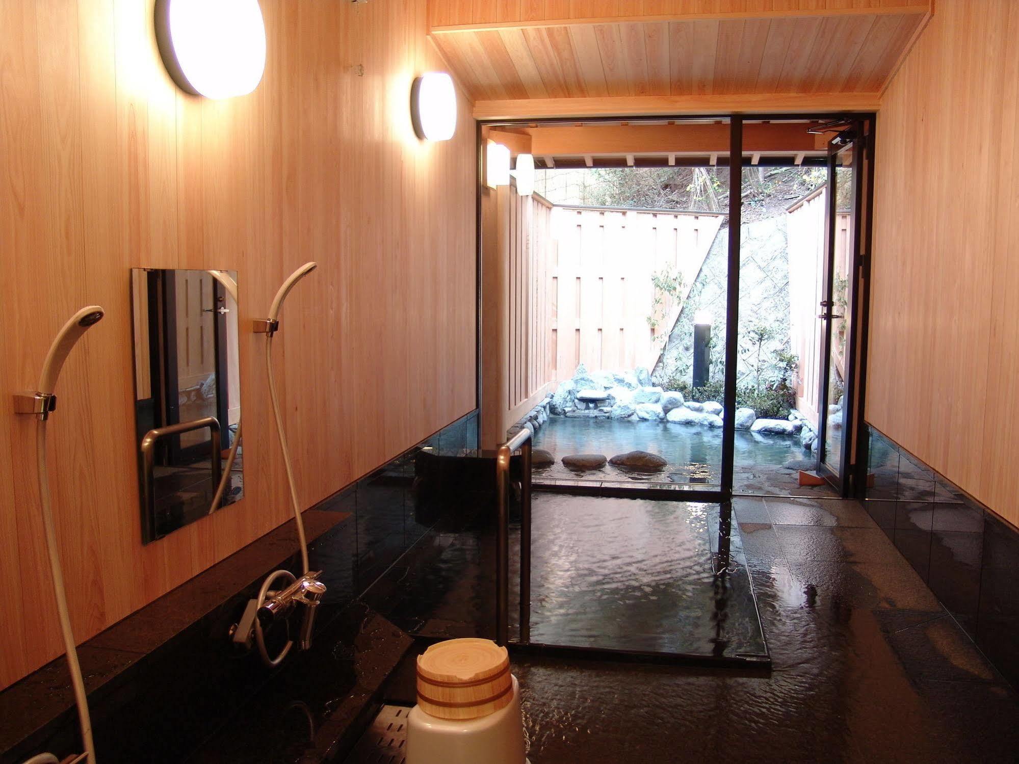 Senjukaku Hotel Yamanouchi  Bagian luar foto