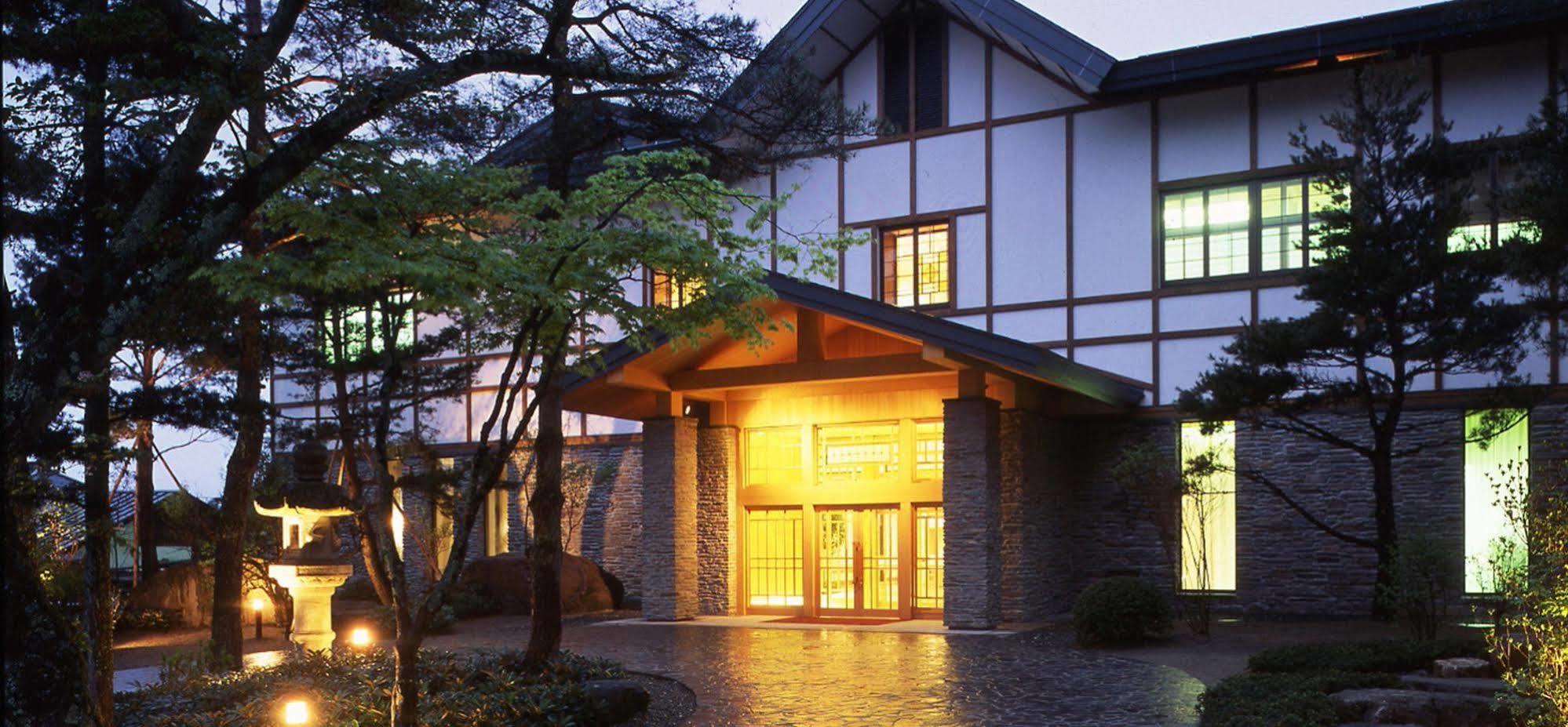 Senjukaku Hotel Yamanouchi  Bagian luar foto